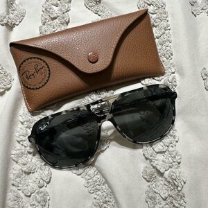 Ray-Ban Gray Tortoiseshell Round Sunglasses RB 2198